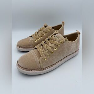 EUC Harmony 783 Charlotte Velvet Walker Champagne Size 8 Grounding Shoes